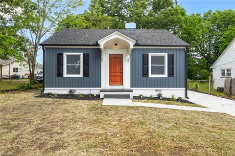Homes For Sale - 907 Dayton Avenue<br/> High Point, NC 27262