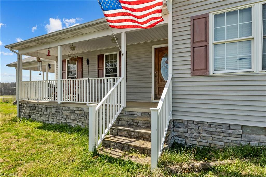 68 Fritts Family Drive, Siler City, North Carolina image 2