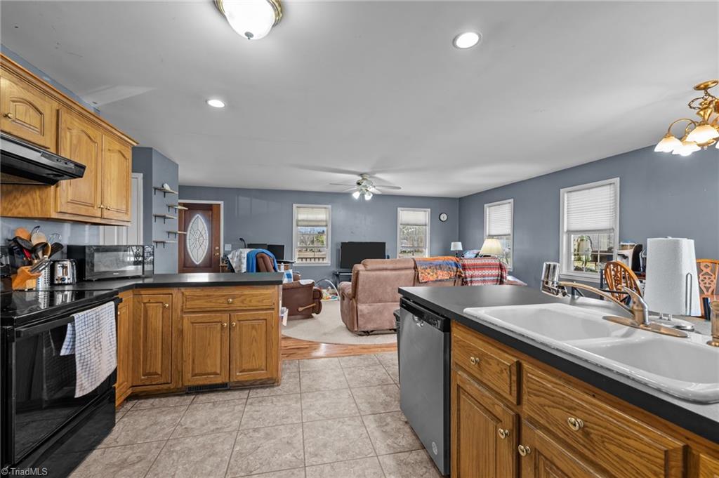 68 Fritts Family Drive, Siler City, North Carolina image 11