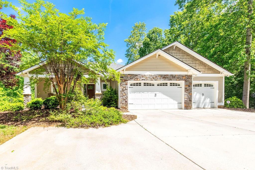 46827 Tall Whit Road, New London, North Carolina image 1