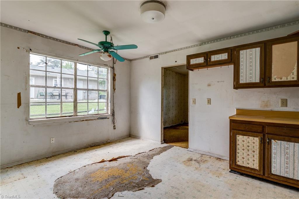 3005 Longford Avenue, Greensboro, North Carolina image 8