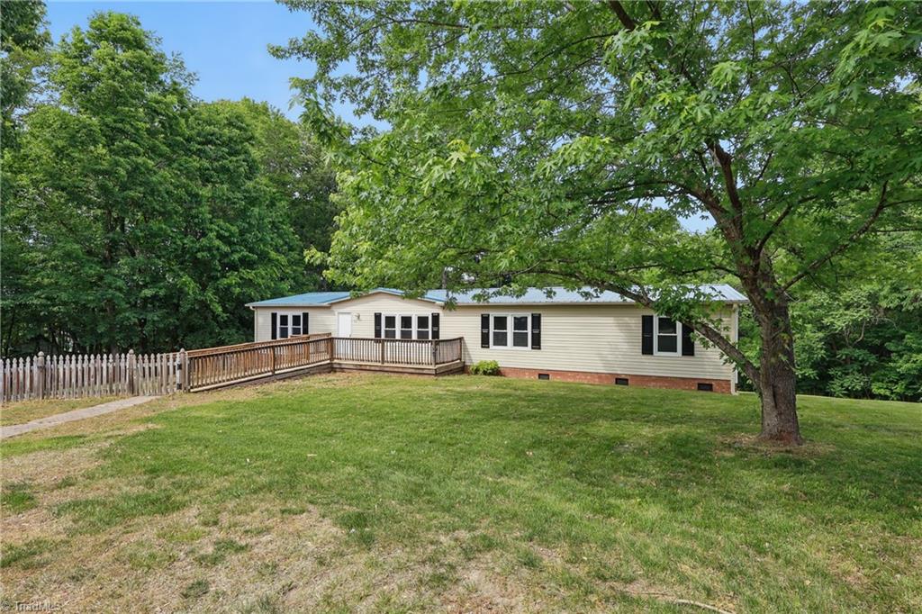119 Roach Road, Reidsville, North Carolina image 2