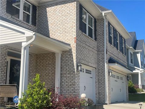 Photo of 7388 Deerhurst Lane, Kernersville, NC 27284 (MLS # 1219085)