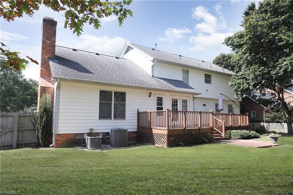 Photo of 3908 Sandlewood Road, High Point, NC 27265 (MLS # 1207596)