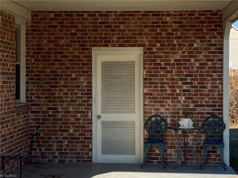 A home in Mount Airy