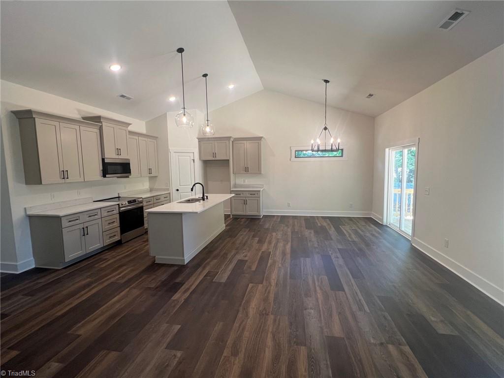 975 Lewisville Clemmons Road, Lewisville, North Carolina image 10