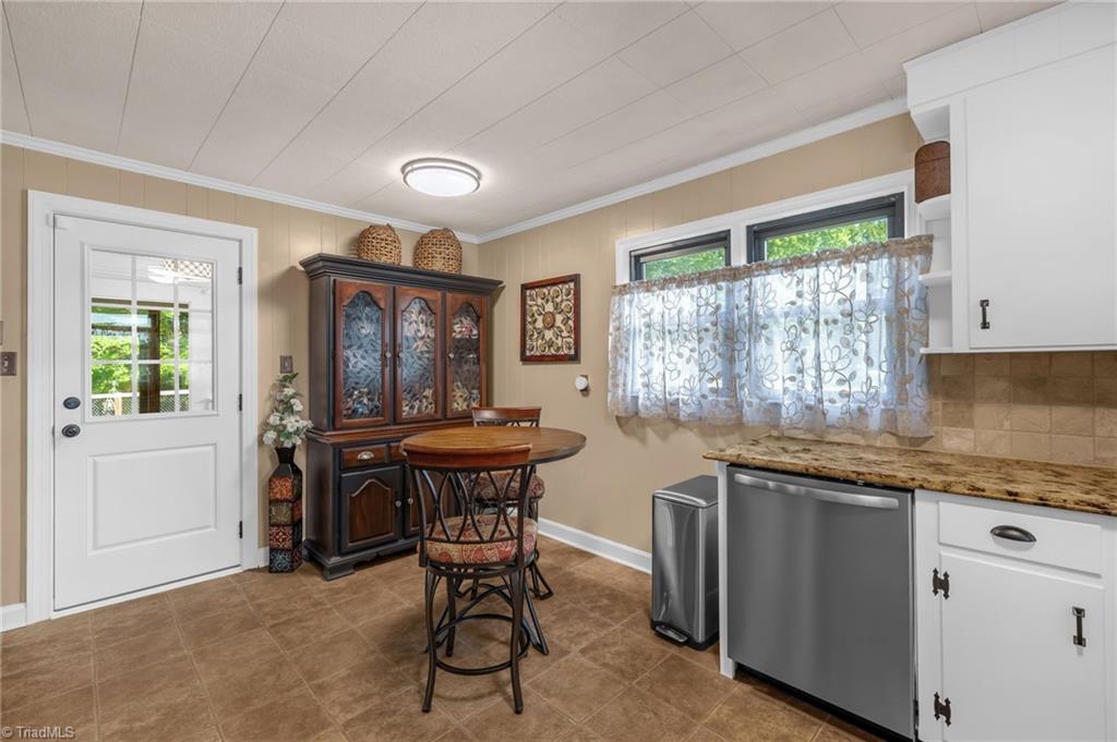 900 Friendly Road, Eden, North Carolina image 14