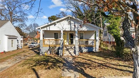 Photo of 112 Briggs Place #A & B, High Point, NC 27262 (MLS # 1205005)