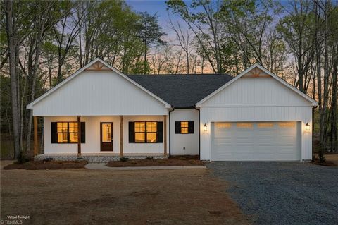 140 Bud Road Reidsville NC 27320