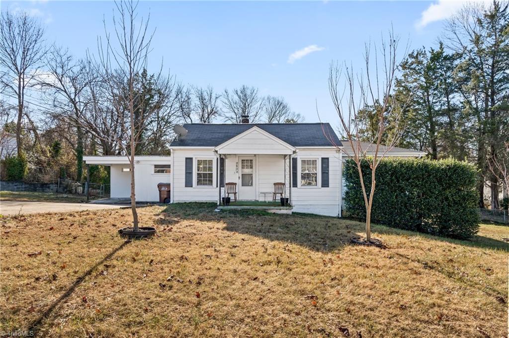 2622 Woodruff Avenue