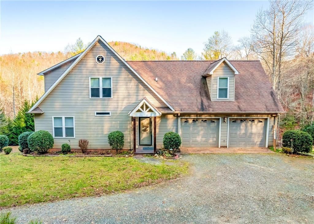 Photo of 817 Hidden Hollow Lane, Moravian Falls, NC 28654 (MLS # 1212594)