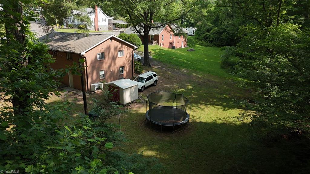 240 Byerly Street, Mount Airy, North Carolina image 38
