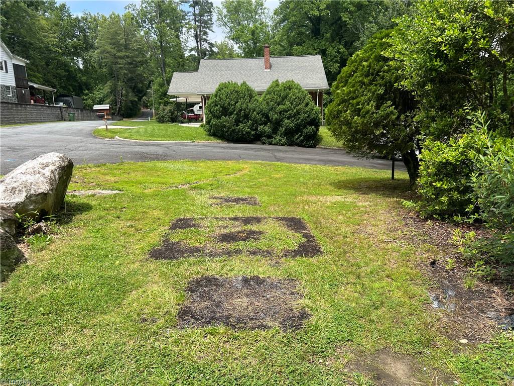 240 Byerly Street, Mount Airy, North Carolina image 12