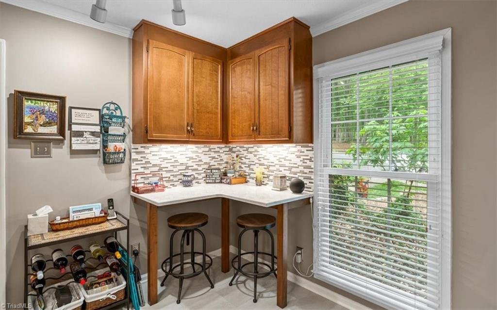 2418 Cottage Place, Greensboro, North Carolina image 9