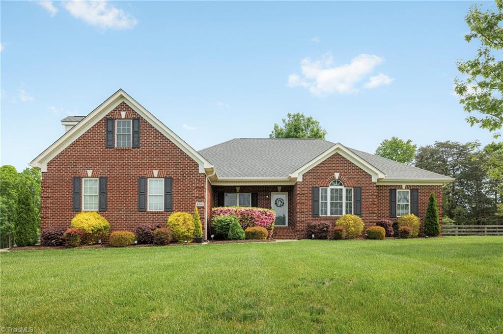 8210 Hunters Drive, Greensboro, North Carolina image 1