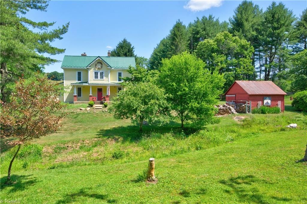 Photo of 2067 Bethlehem Church Road NE, Floyd, VA 24091 (MLS # 1225911)