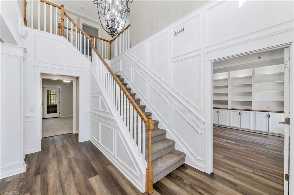 900 Brown Ridge Road