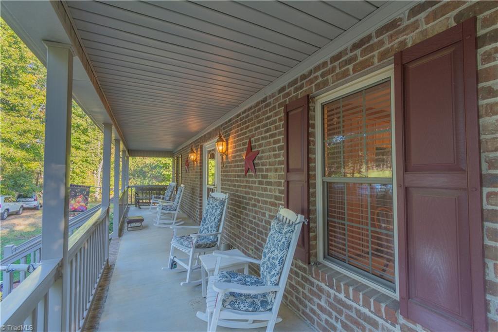 3595 NC Highway 268 E