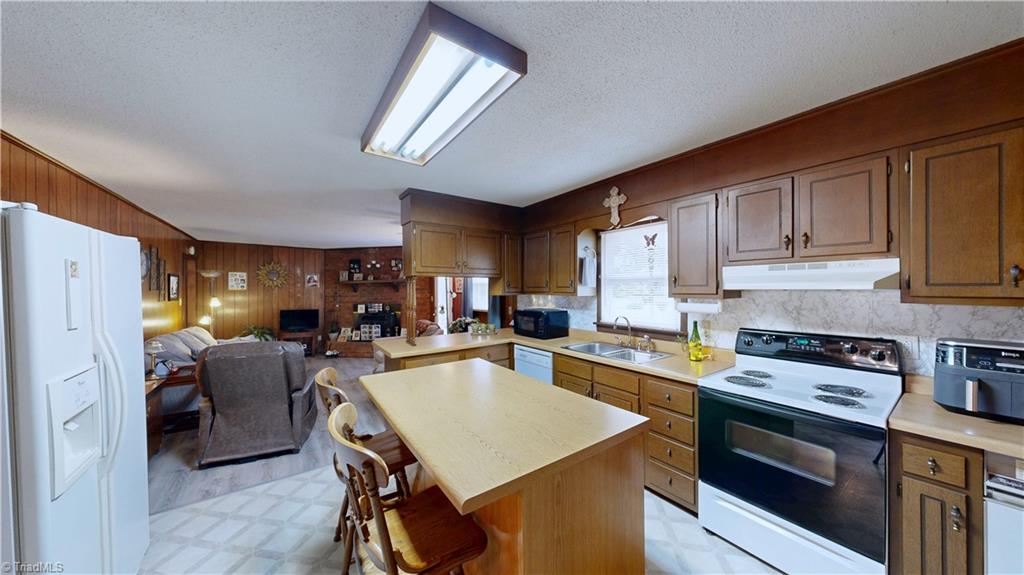 4211 Village Drive, Trinity, North Carolina image 22