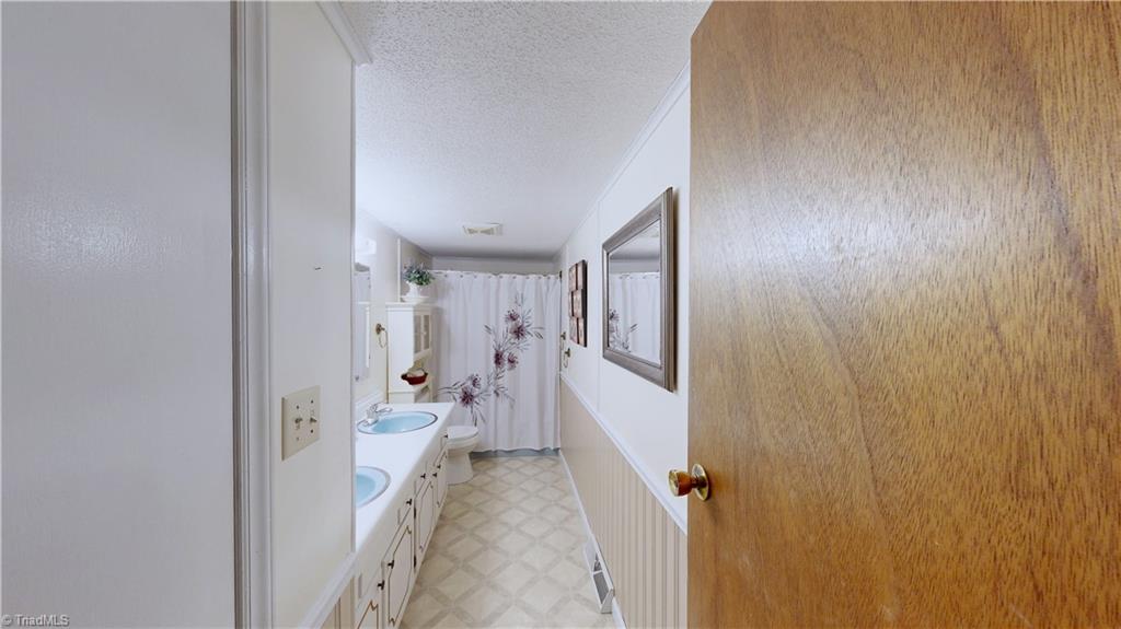 4211 Village Drive, Trinity, North Carolina image 26