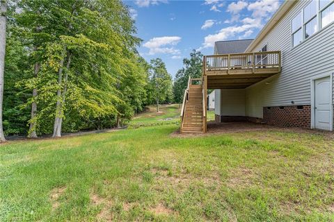 A home in Kernersville