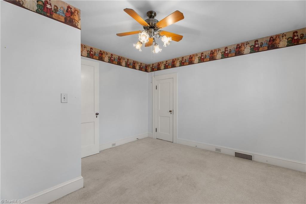 Rural Hall, North Carolina 27045, United States, 5 Bedrooms Bedrooms, ,3 BathroomsBathrooms,Residential,Active,248703