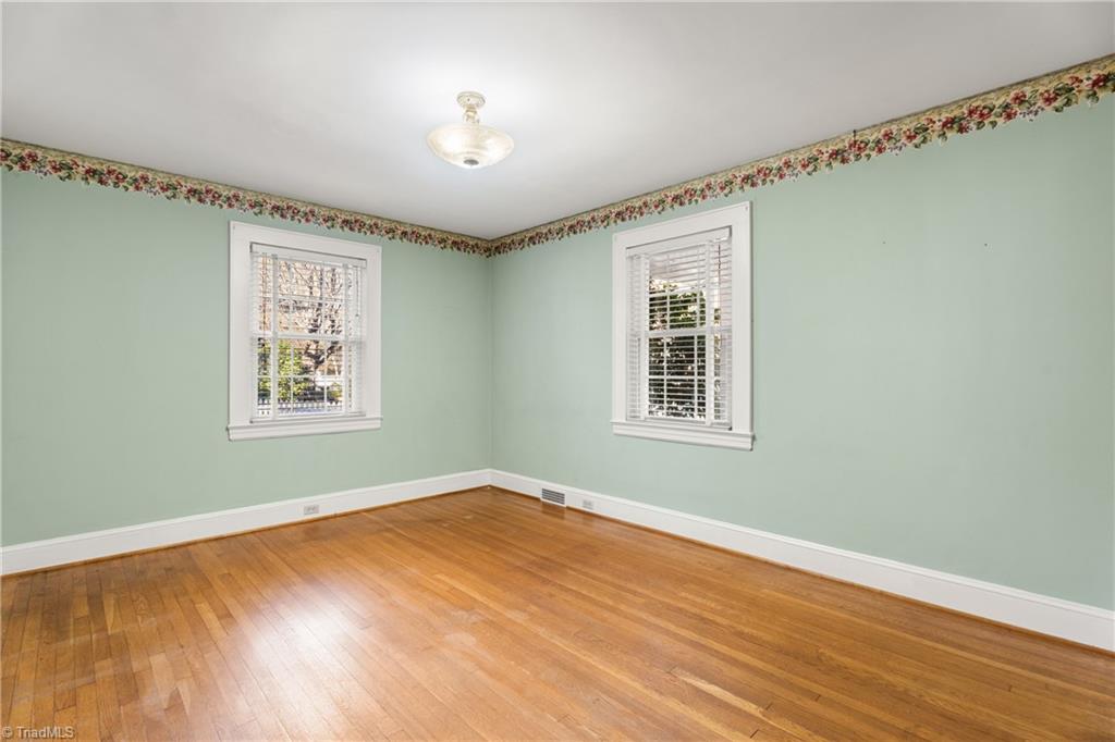 Rural Hall, North Carolina 27045, United States, 5 Bedrooms Bedrooms, ,3 BathroomsBathrooms,Residential,Active,248703