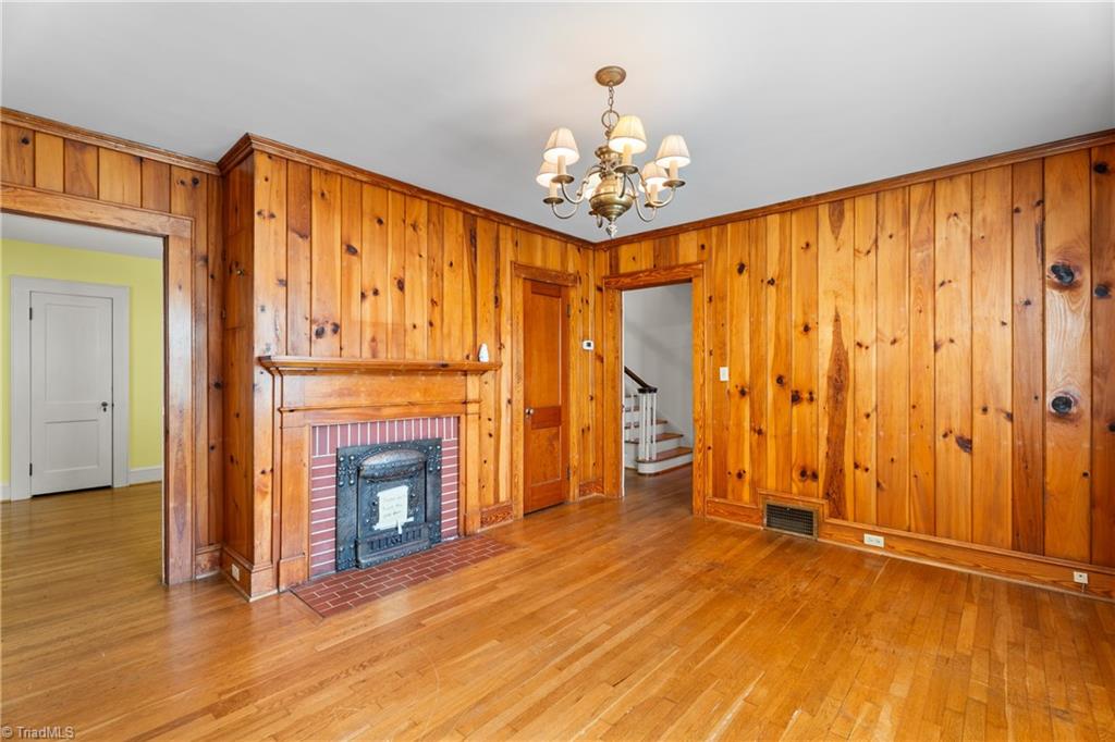 Rural Hall, North Carolina 27045, United States, 5 Bedrooms Bedrooms, ,3 BathroomsBathrooms,Residential,Active,248703