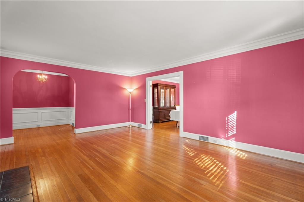 Rural Hall, North Carolina 27045, United States, 5 Bedrooms Bedrooms, ,3 BathroomsBathrooms,Residential,Active,248703