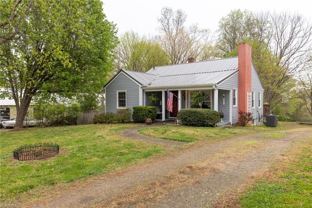 410 N Carolina Avenue, Boonville, North Carolina image 7