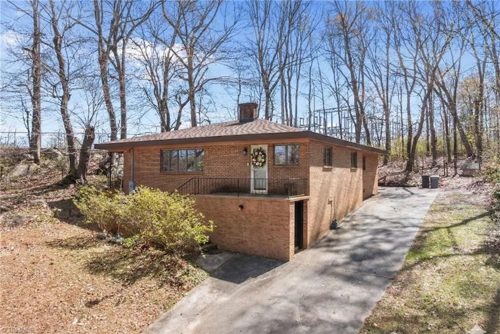 Photo of 828 Martin Luther King Jr Drive, Asheboro, NC 27203 (MLS # 1212697)