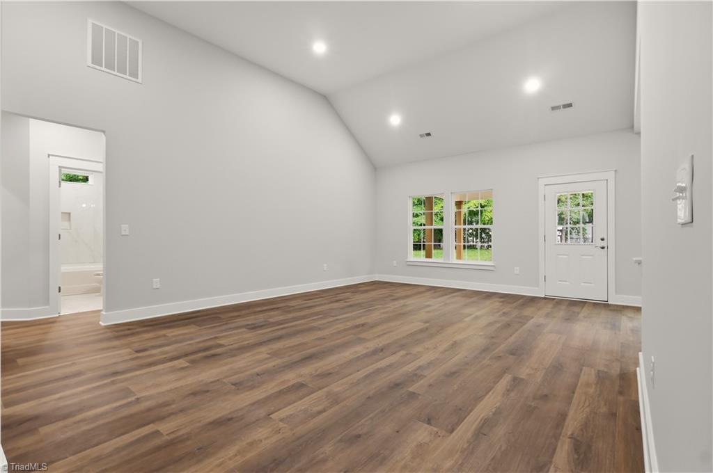 1004 Phineas Drive