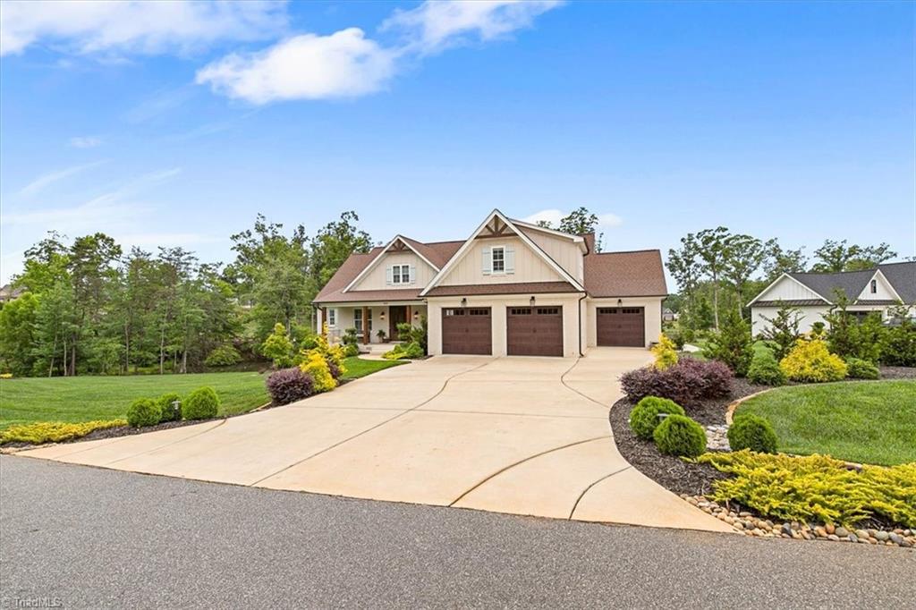 8005 Honkers Hollow Drive
