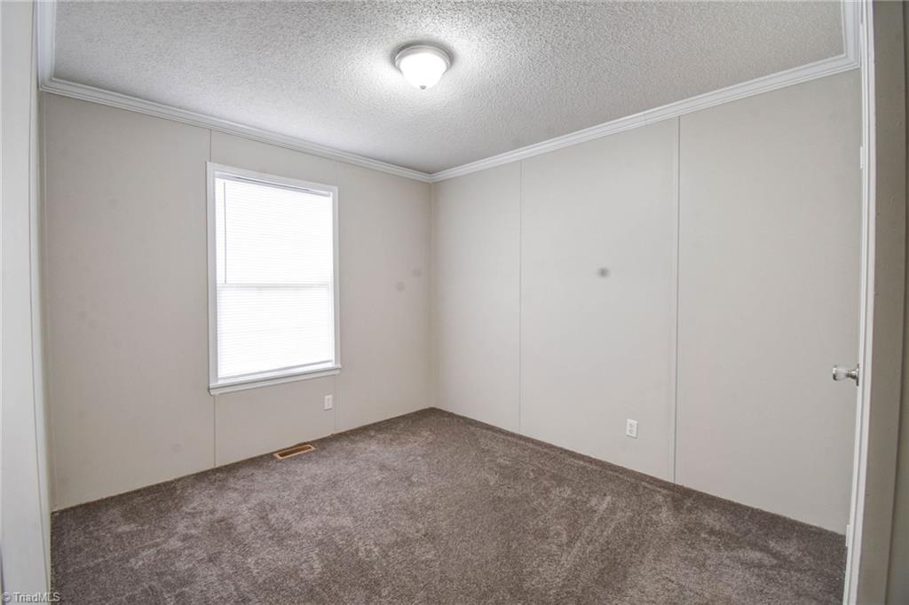 5476 Quarter Horse Trail, Gibsonville, North Carolina image 19