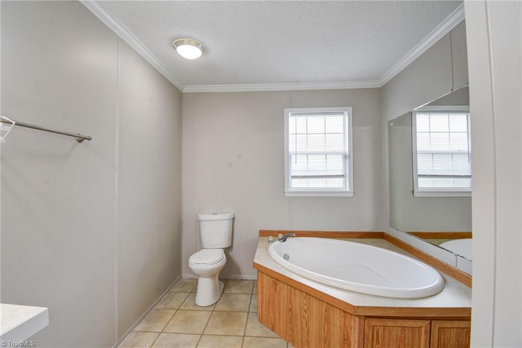 5476 Quarter Horse Trail, Gibsonville, North Carolina image 27