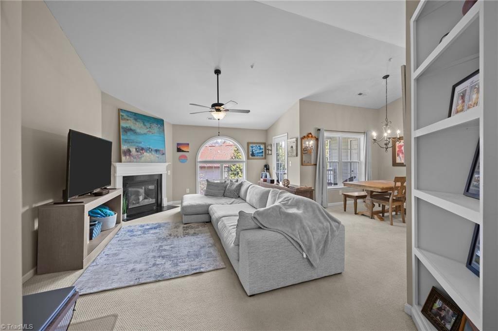 3471 Forestdale Drive #3C, Burlington, North Carolina image 3