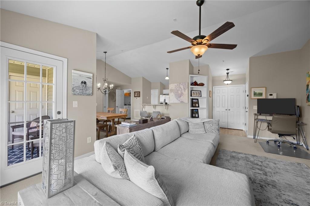 3471 Forestdale Drive #3C, Burlington, North Carolina image 4
