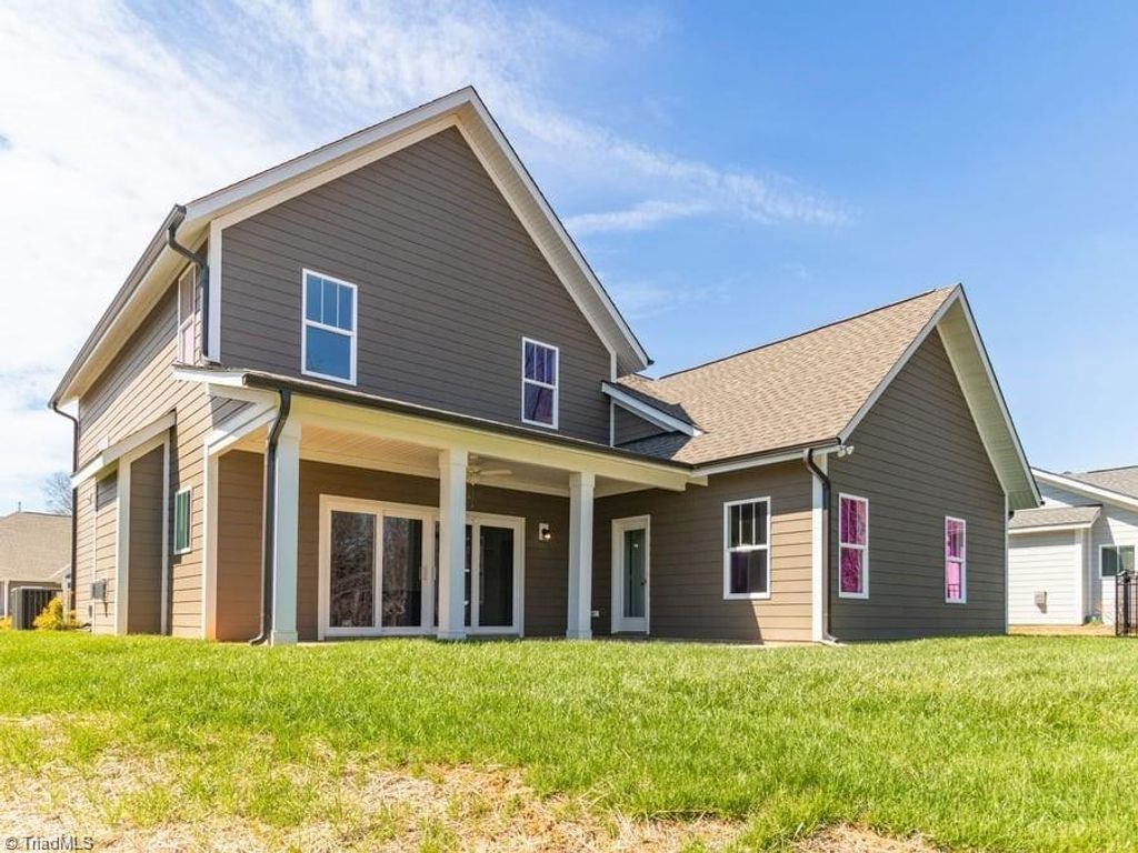 Photo of 1675 Ashmead Lane, Clemmons, NC 27012 (MLS # 1220564)