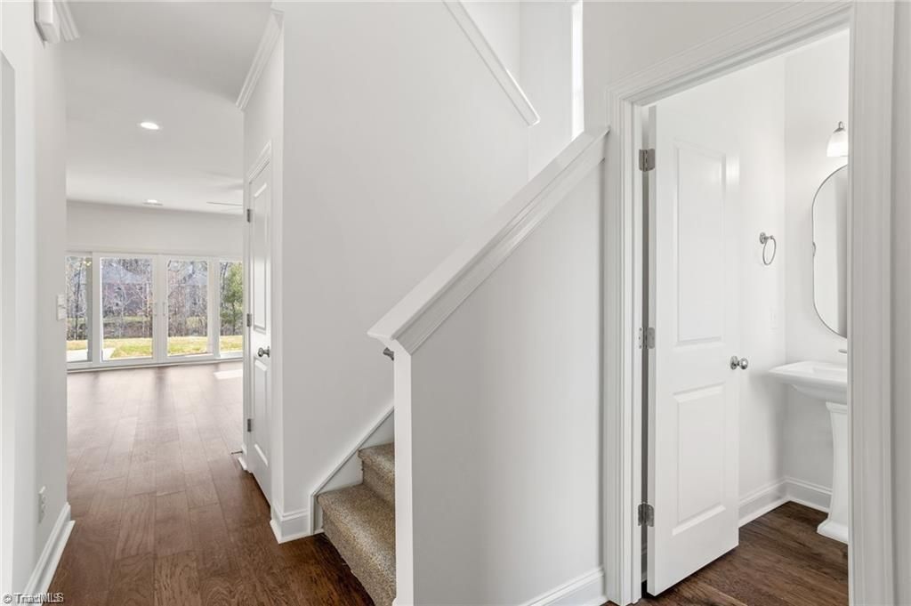 Photo of 1675 Ashmead Lane, Clemmons, NC 27012 (MLS # 1220564)