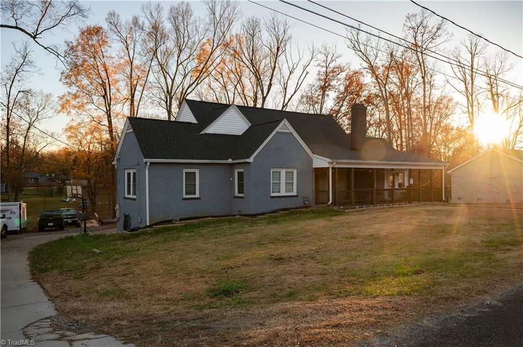 Photo of 18 Pershing Street, Thomasville, NC 27360 (MLS # 1203288)