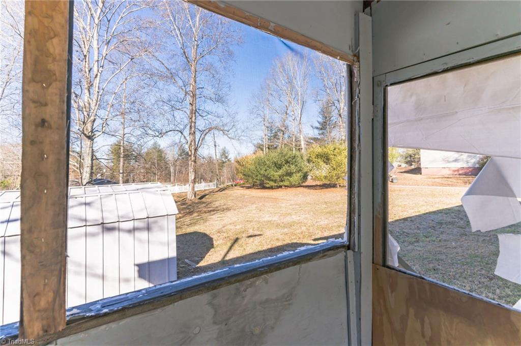 193 Crooked Bow Road, North Wilkesboro, North Carolina image 24