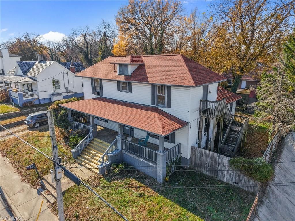 Photo of 122 N Main Street, Reidsville, NC 27320 (MLS # 1214031)