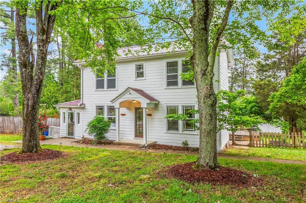 Photo of 2603 Midpines Drive, Winston-Salem, NC 27127 (MLS # 1218732)