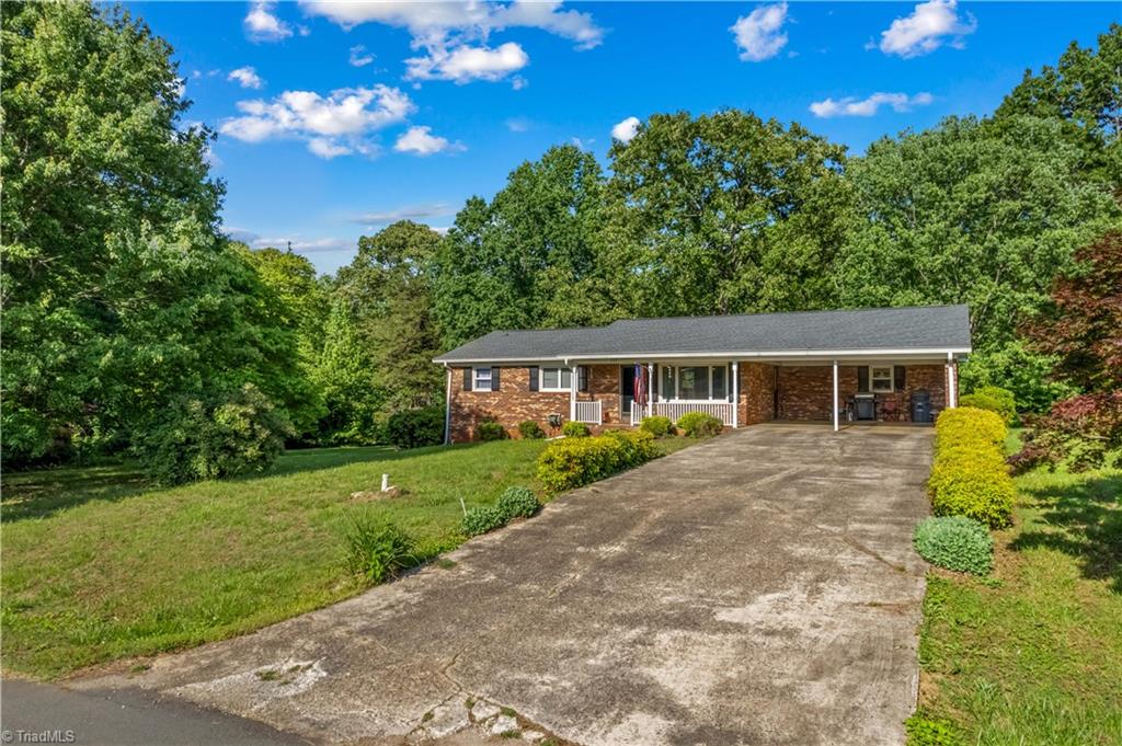 157 Meadowview Drive, Statesville, North Carolina image 5