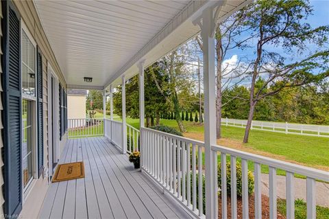 A home in Pfafftown