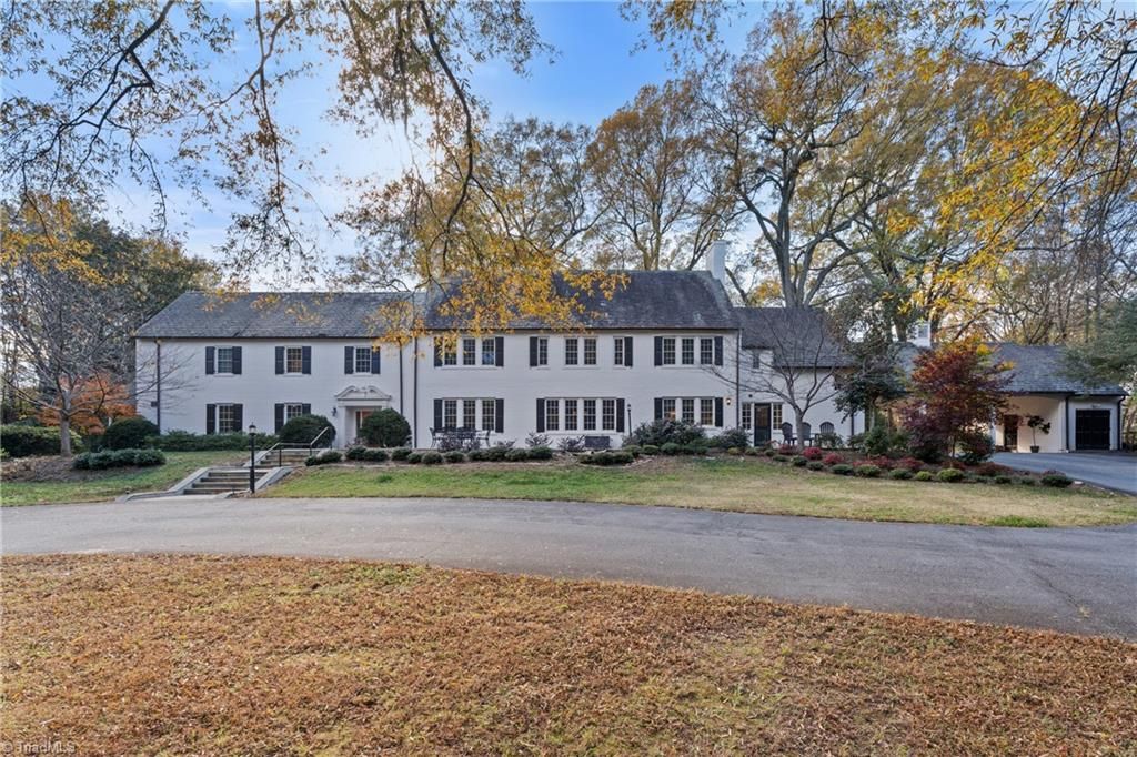 Photo of 1020 W Kent Road, Winston-Salem, NC 27104 (MLS # 1202667)