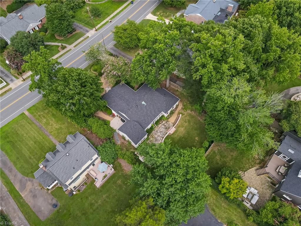 Winston-Salem, North Carolina 27104, United States, 3 Bedrooms Bedrooms, ,4 BathroomsBathrooms,Residential,Active,177452