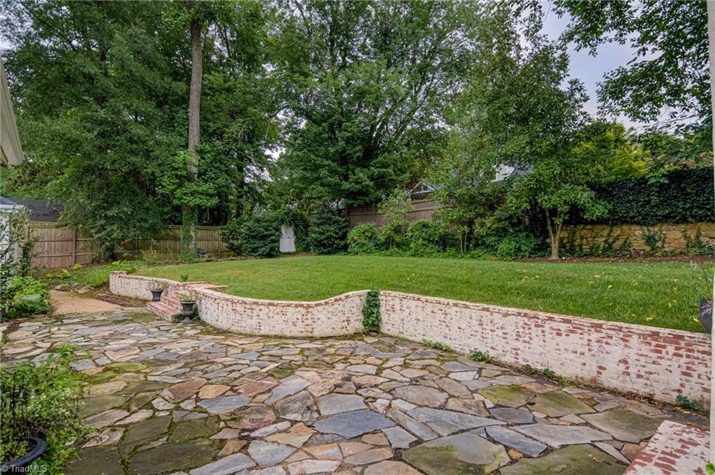 Winston-Salem, North Carolina 27104, United States, 3 Bedrooms Bedrooms, ,4 BathroomsBathrooms,Residential,Active,177452