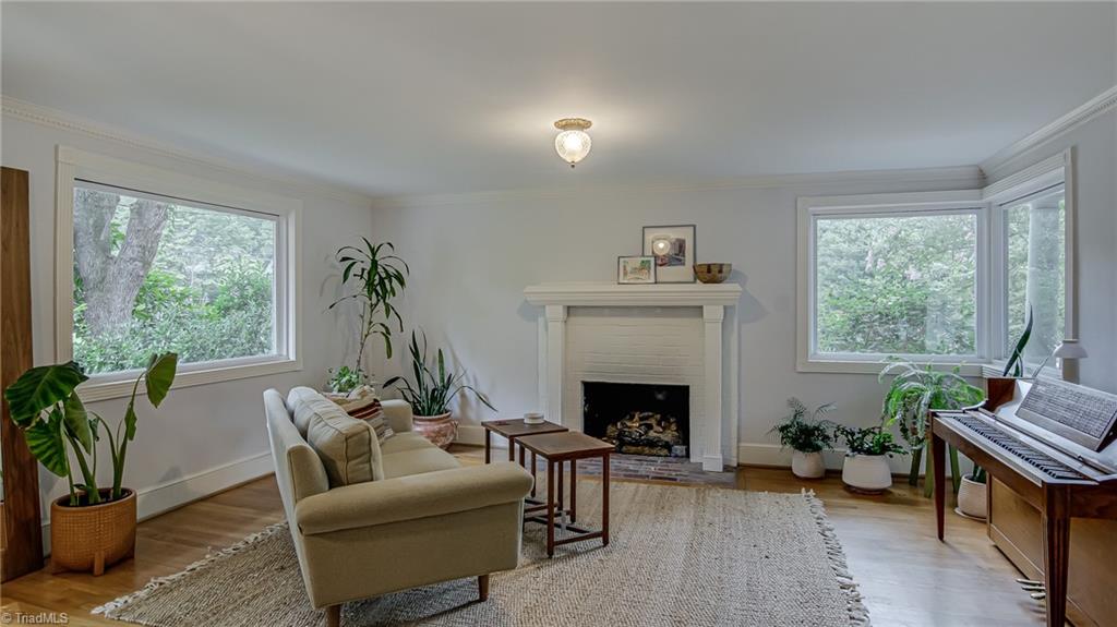 Winston-Salem, North Carolina 27104, United States, 3 Bedrooms Bedrooms, ,4 BathroomsBathrooms,Residential,Active,177452