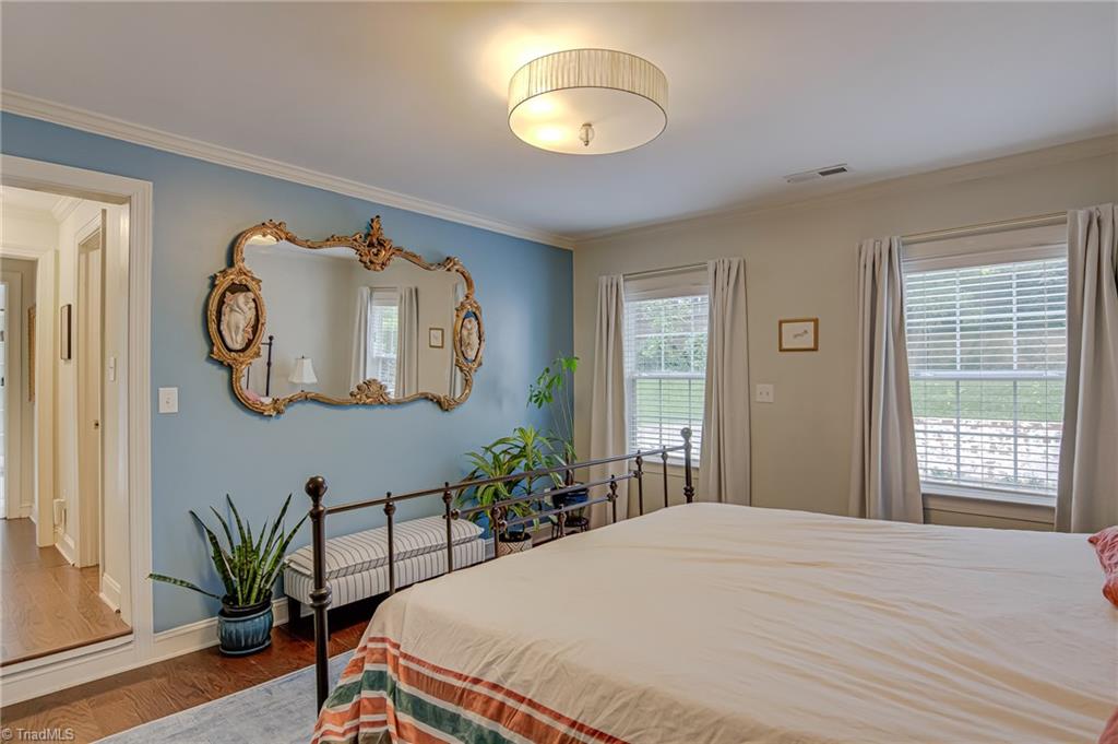 Winston-Salem, North Carolina 27104, United States, 3 Bedrooms Bedrooms, ,4 BathroomsBathrooms,Residential,Active,177452